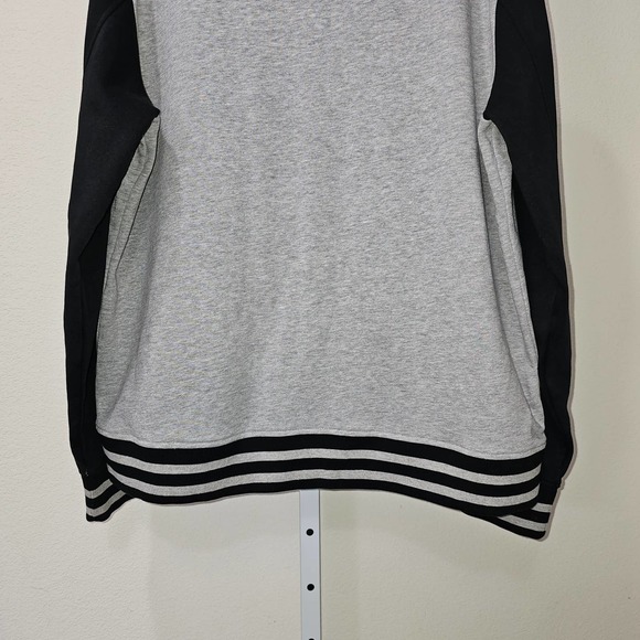 PENGUIN Men's Varsity Gray & Black Rib Knit Button Closure Bomber Jacket Sz XL - Picture 8 of 14